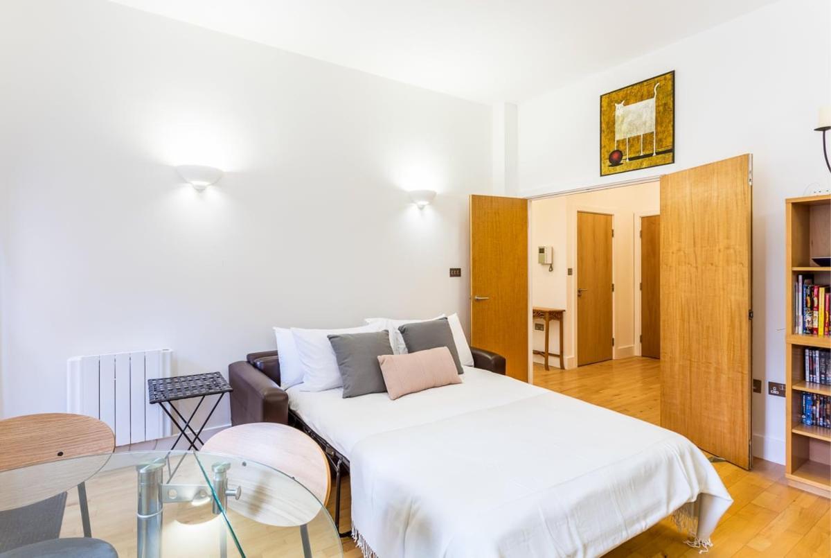Bright & Comfortable Angel Apartment London Eksteriør bilde